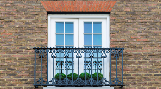 Custom-Sized Windows